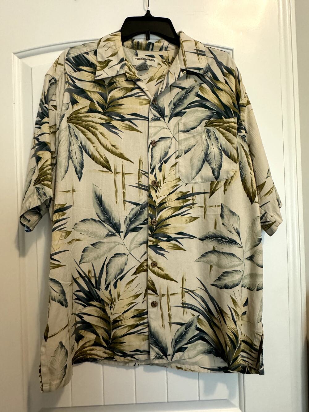 Preswick & Moore Island Collections Men's Large Short Sleeve Resort Wear Cruise